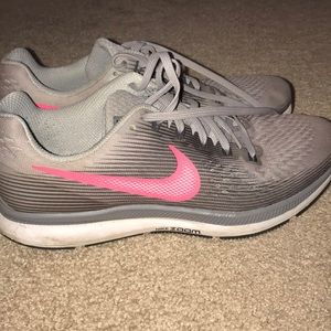 Nike Zoom Pegasus 34 sneakers